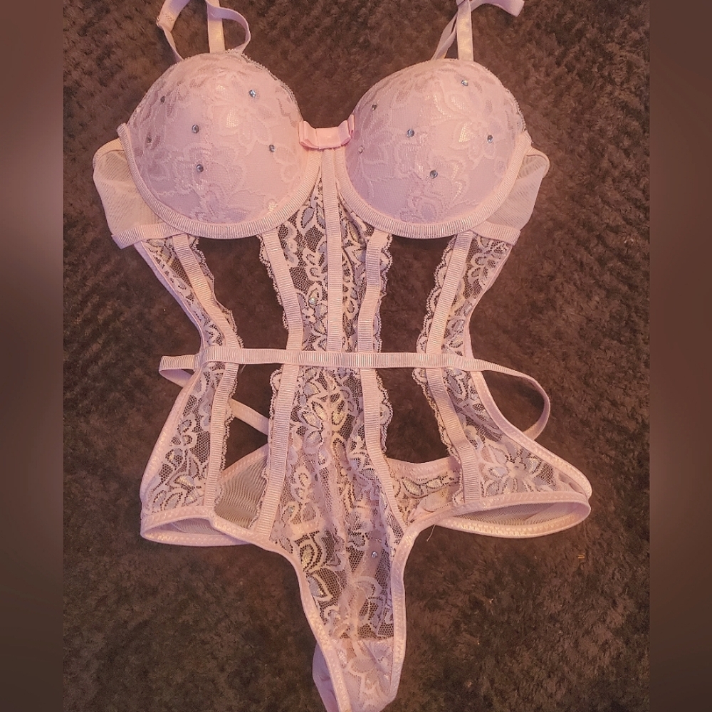 Baby pink Lace Lingerie Bodysuit BODYRAGE- NWOT